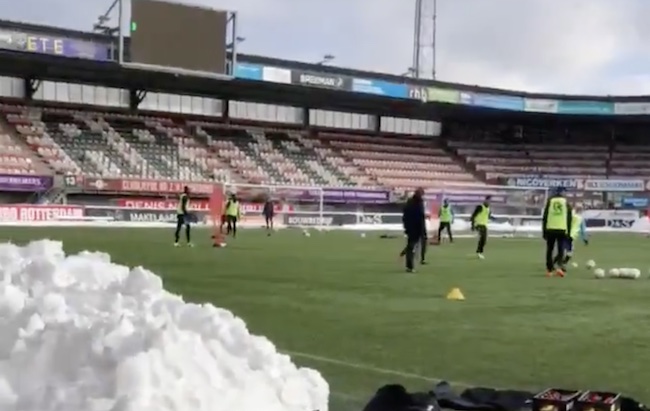 sneeuwvrij veld Sparta