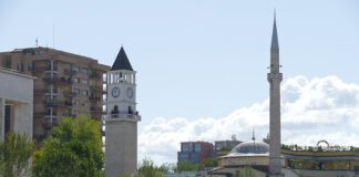 Klokkentoren Tirana