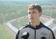 Jorn Triep met als achtergrond satdion de Koel