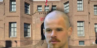 Filip Bednarek voor Het Kasteel